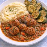 Meatballs in Lentils and tomato Sauce